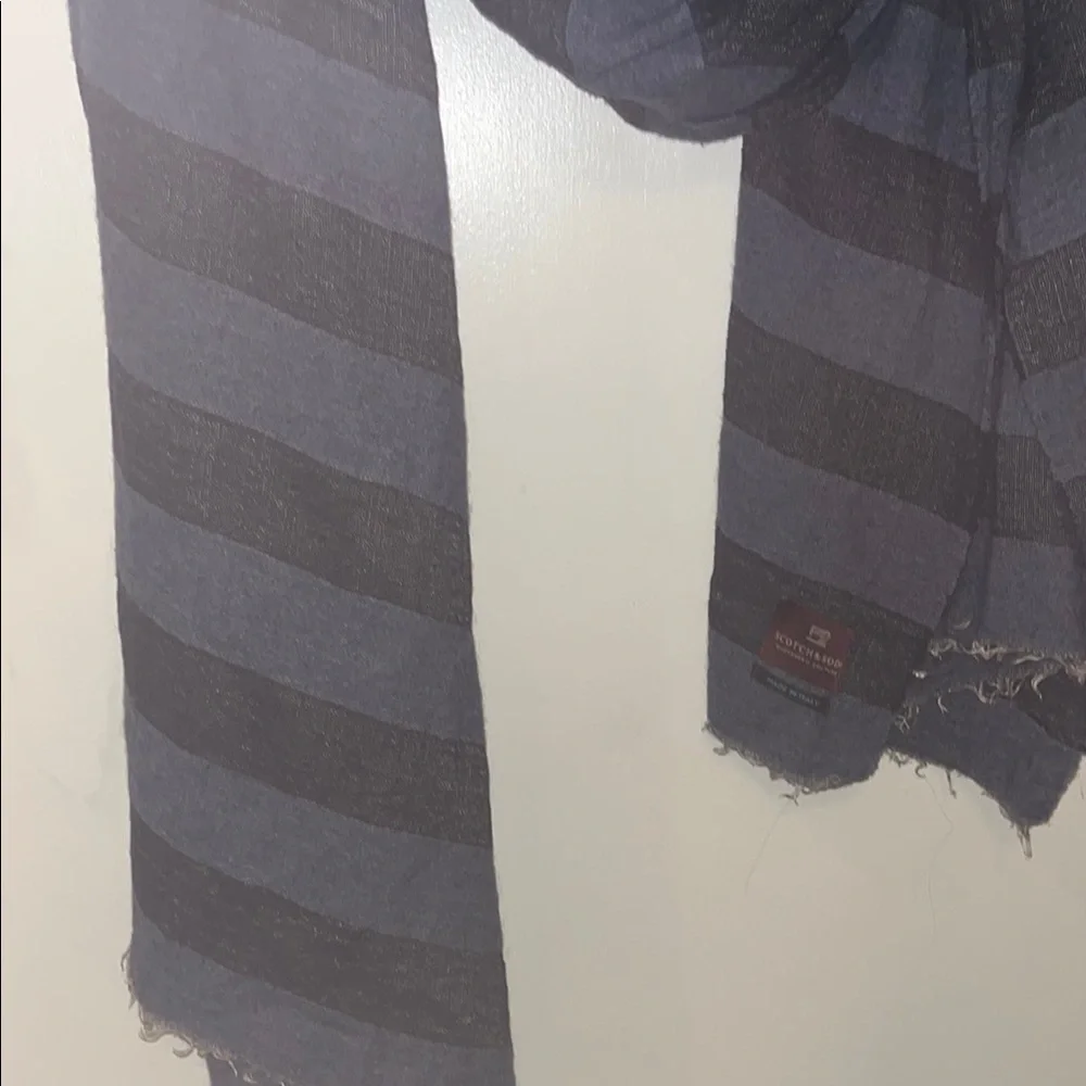 Scotch & Soda made in Italy Men's Striped Scarf - blue & navy preowned